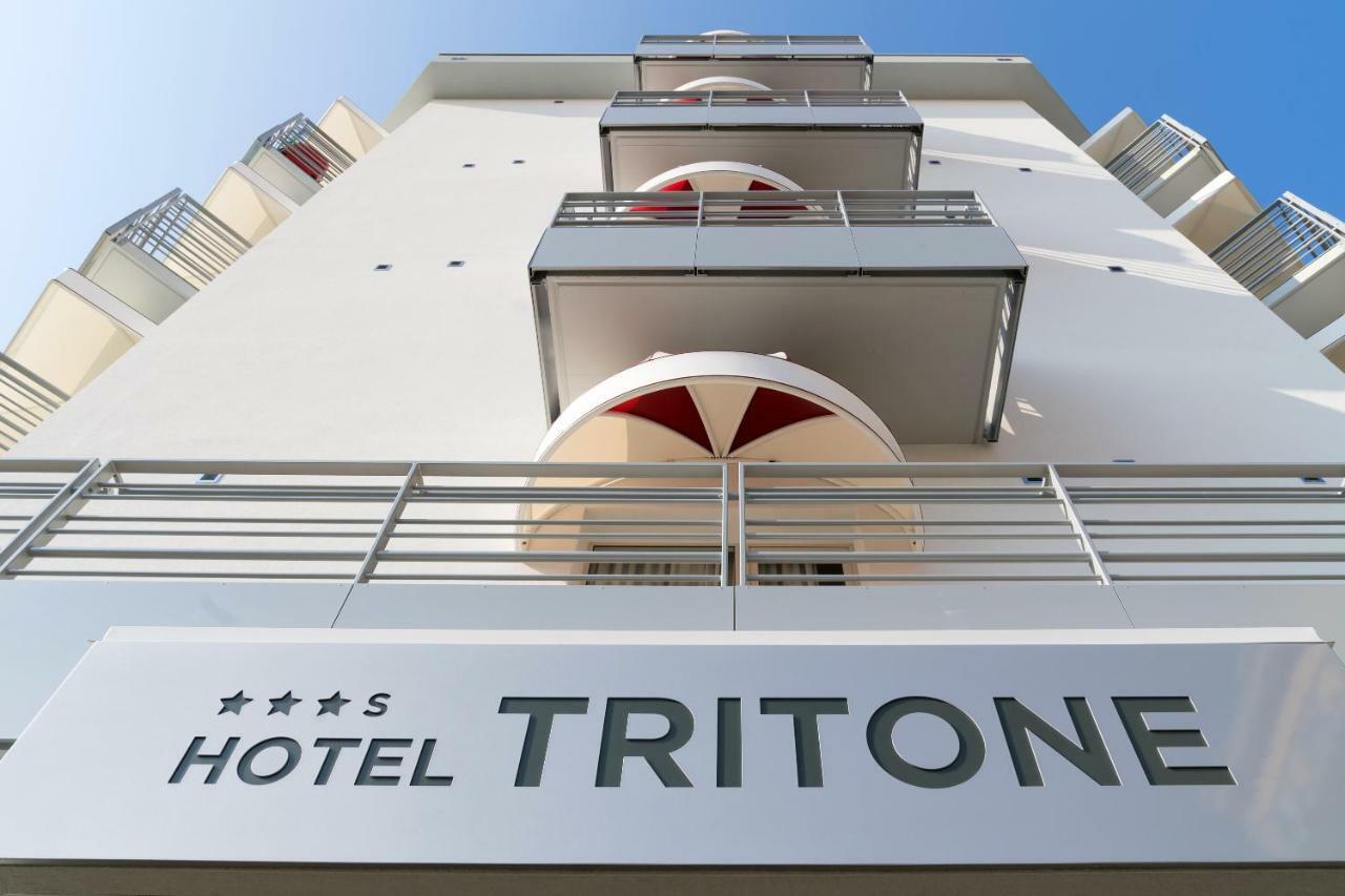 Hotel Tritone Caorle Exterior foto
